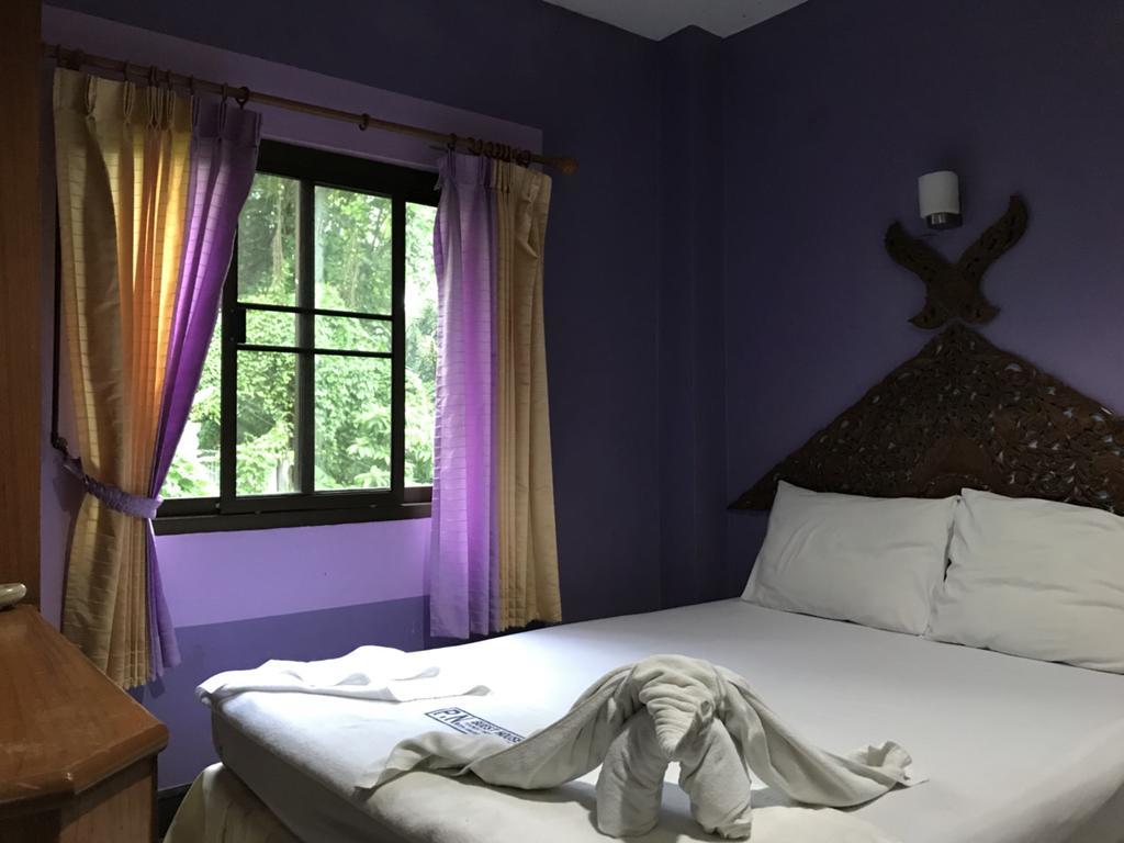 P.N. Guesthouse Krabi town Exterior foto