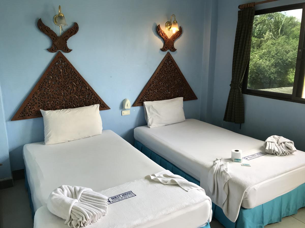P.N. Guesthouse Krabi town Exterior foto